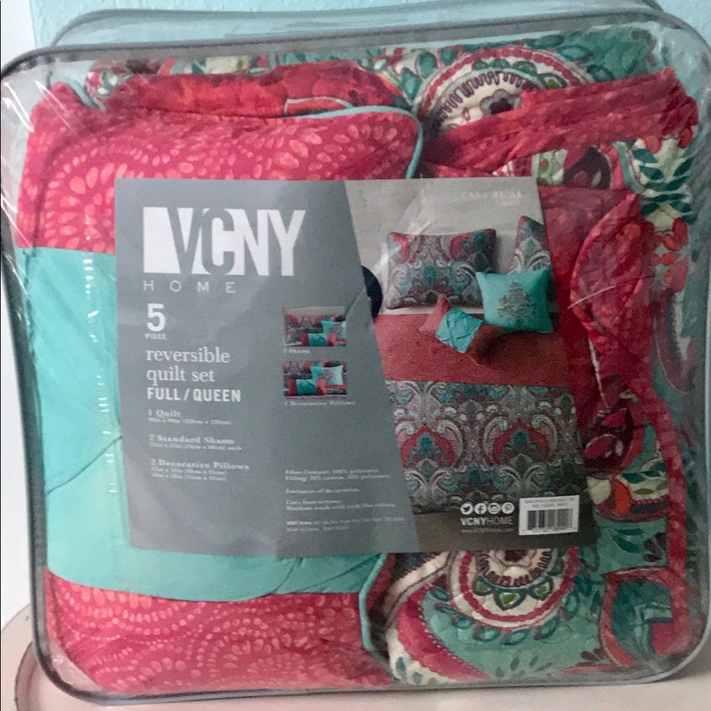 Reversible quilt set fullqueen brand new package